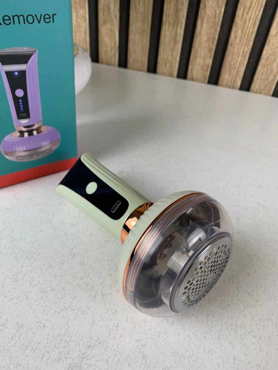 Appareil Rasoir Anti-peluches pour Vêtements Rechargeable Type-C – جهاز مزيل الوبر من الملابس - Électronique - صورة 10