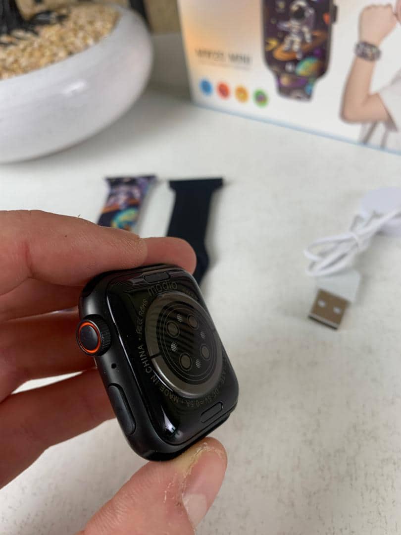 Smartwatch Modio MW20 Mini pour filles et garçons avec 2 bracelets – ساعة ذكية للأطفال - Électronique - صورة 9