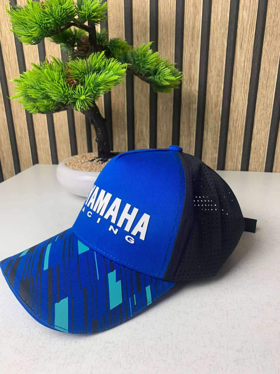 Casquette Yamaha Racing Bleu et Noire avec Filet Respirant Unisexe – قبعة رياضية جودة عالية - Accessoires - صورة 7