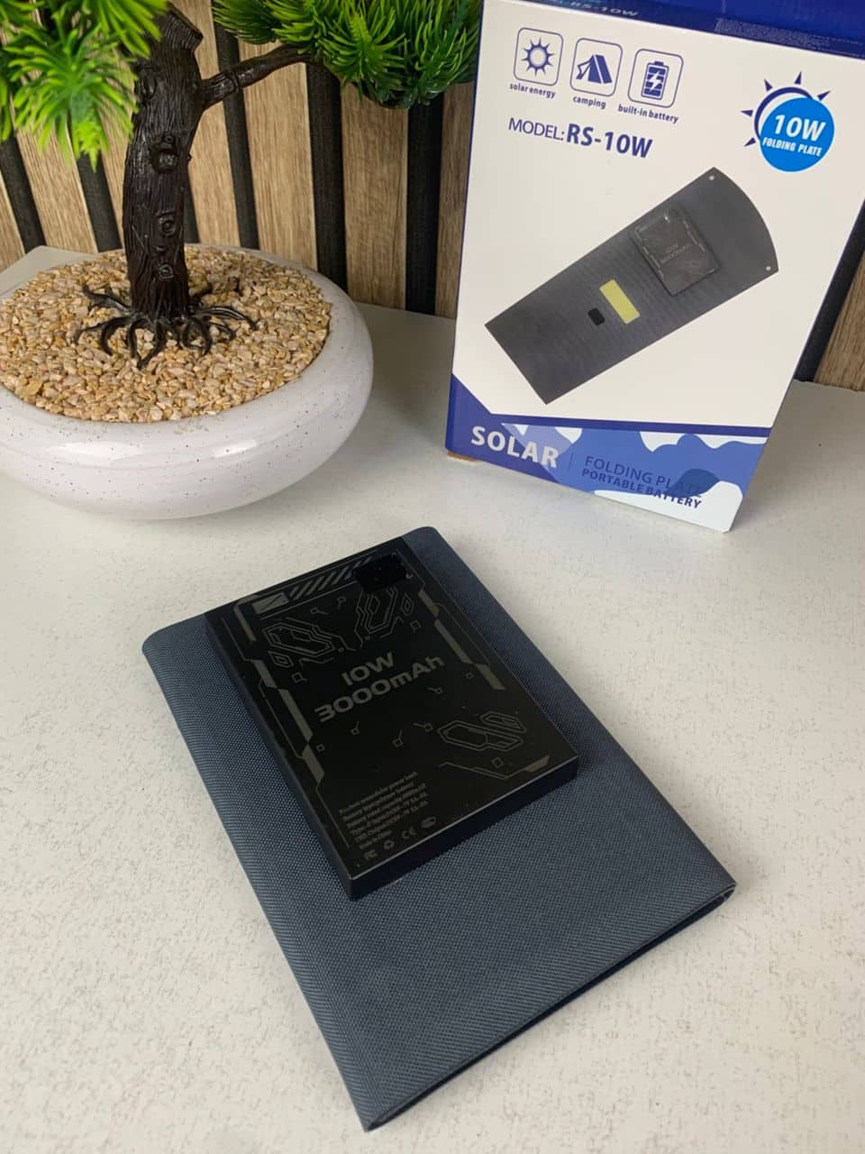 Panneau solaire USB pliable et portable capacité 3000mAh 10W – وحدة طاقة تشحن بالطاقة الشمسية - Camping et Randonnée - صورة 7