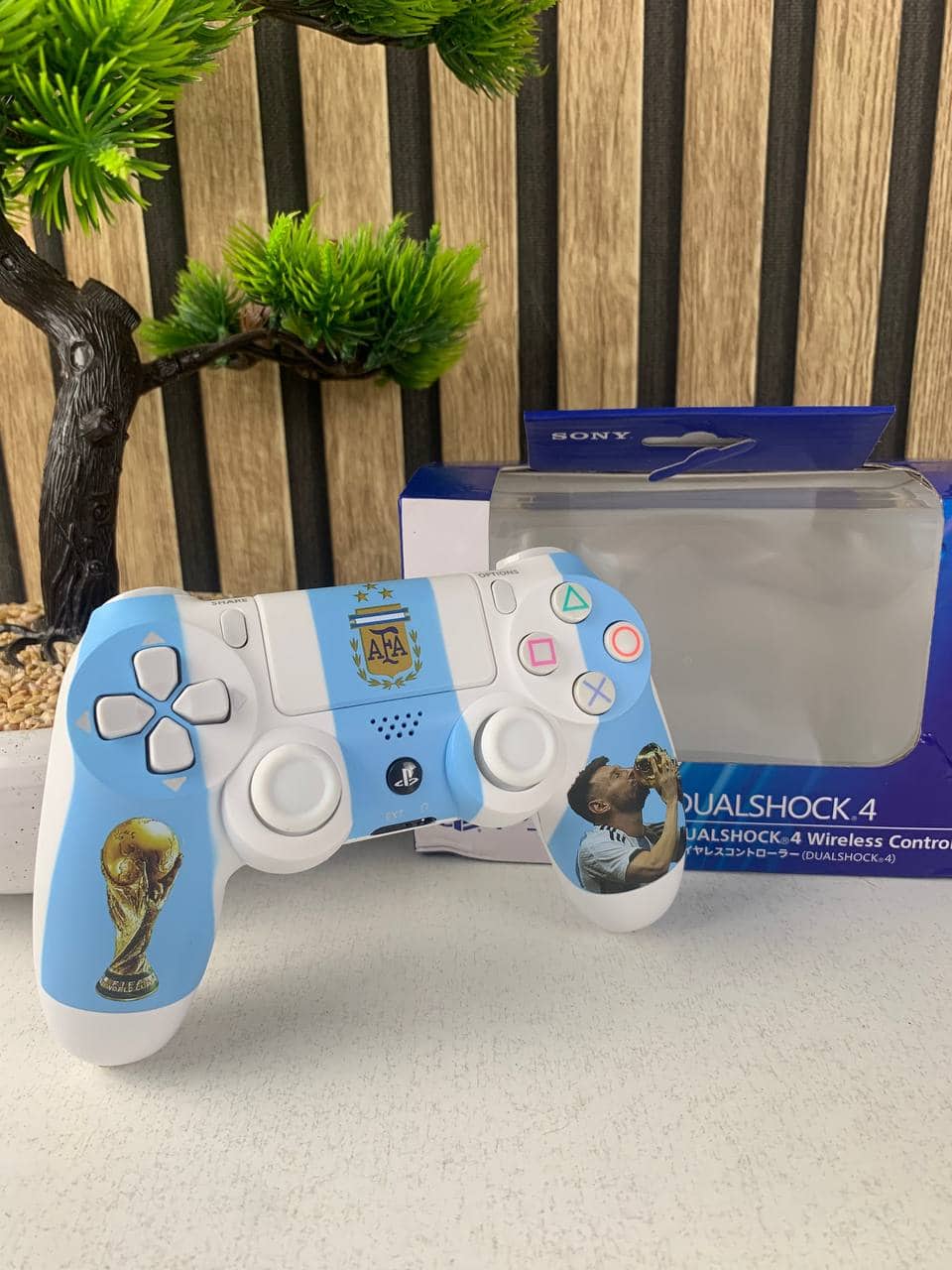 SONY DualShock Manette PS4 Sans Fil, Batterie Rechargeable (High Copy) – Edition Argentina - Jouet & Gaming - صورة 6