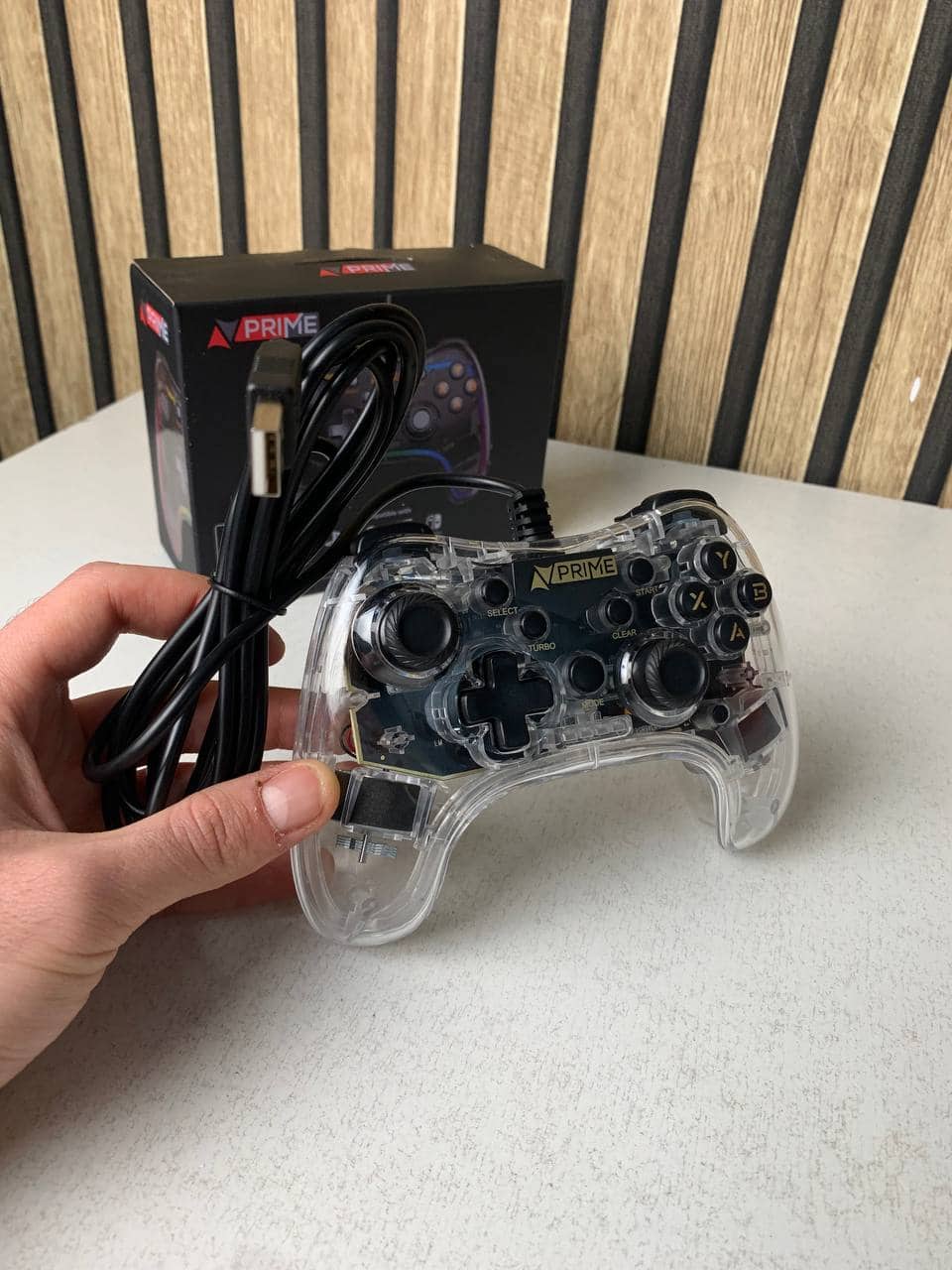 Manette de Jeu Filaire avec Éclairage Néon RGB PG-002W - Jouet & Gaming - صورة 8
