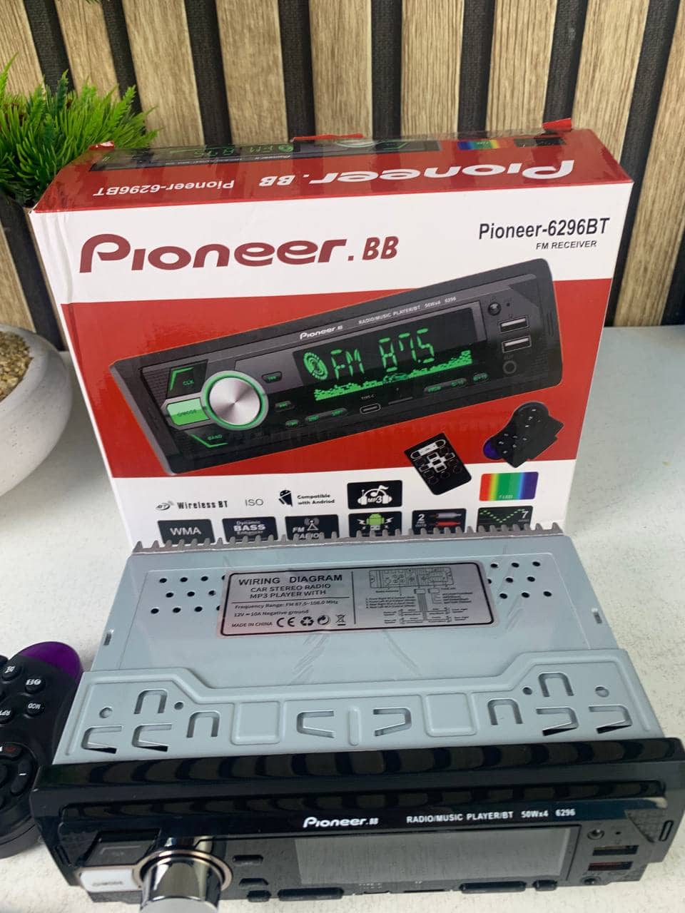 Pioneer-6296BT FM Receiver & MP3 Player pour Voitures - جهاز راديو سيارة بايونير الذكي مع بلوتوث وإضاءة - Accessoires Auto/Moto - صورة 5