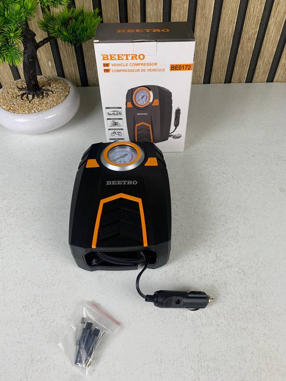 Compresseur de Voiture BEETRO BE0172 150 PSI - مضخة وضاغط الهواء للسيارات بقوة 100 واط - Accessoires Auto/Moto - صورة 7