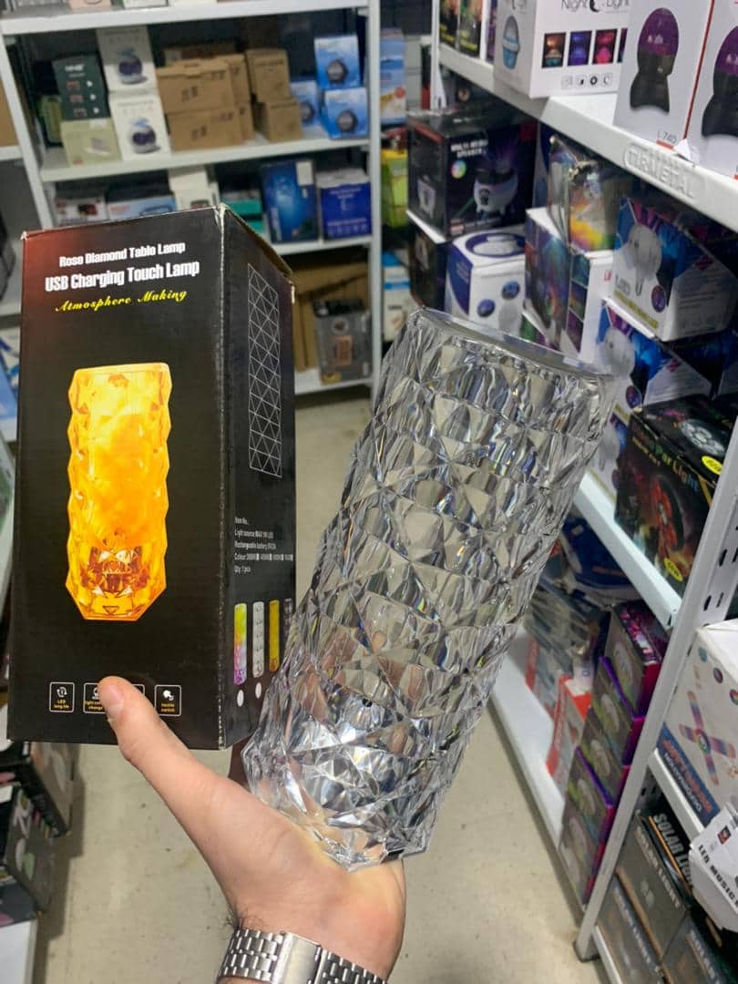 Lampe led en cristal Diamant style RGB 16 Couleurs - Divers - صورة 7