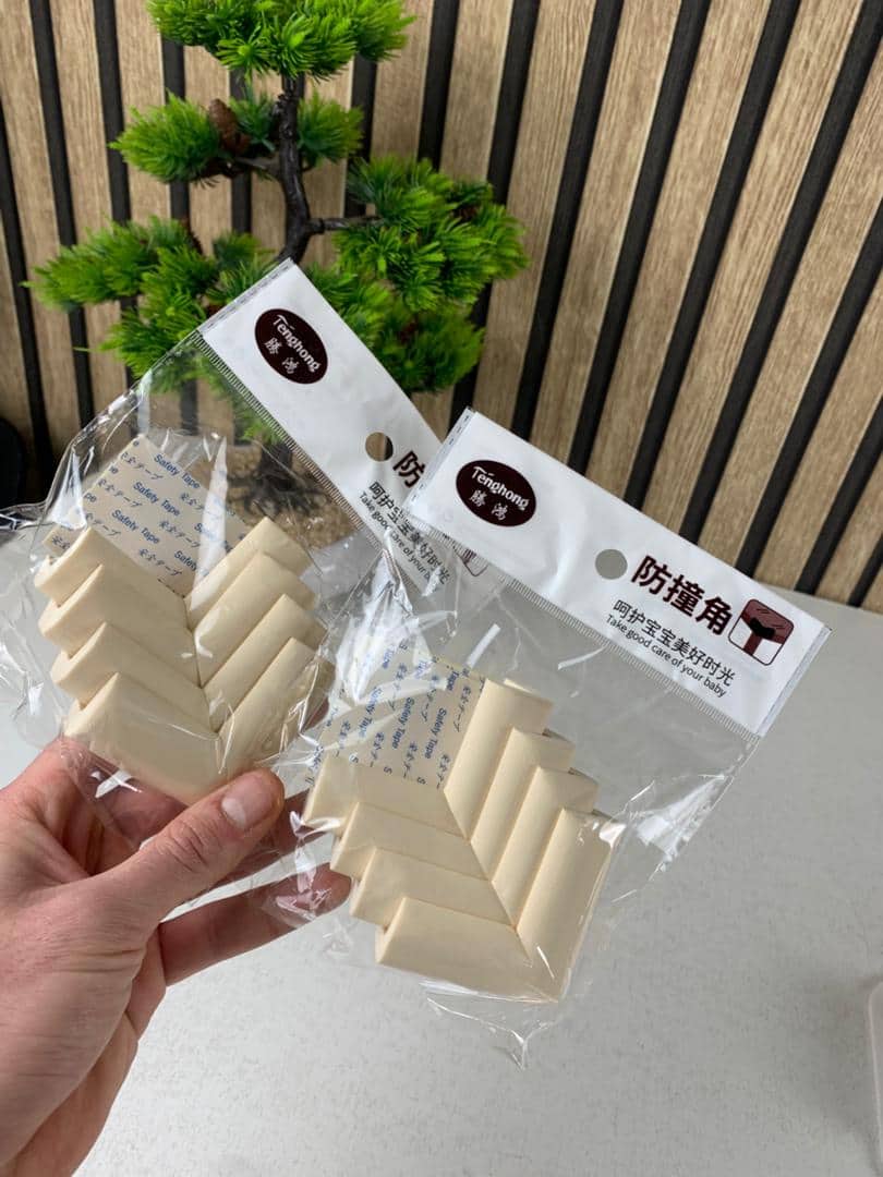 Protections souples en mousse pour les bords et les angles des meubles 8pcs – طقم حماية الأطفال — معاينة 8