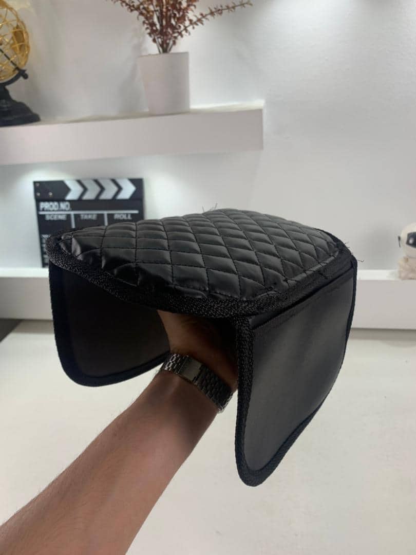 Housse fine pour Accoudoir de voiture en cuir avec 2 sacs de rangement - وسادة مسند الذراع في السيارة — معاينة 12