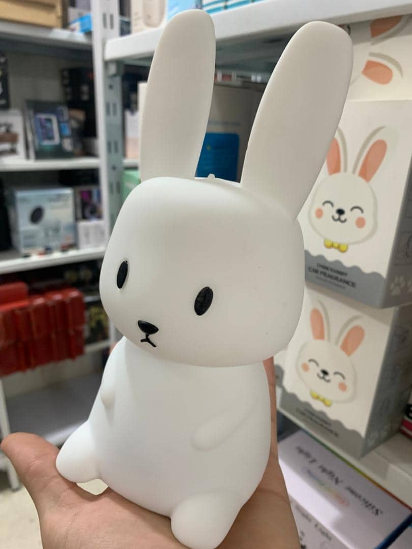 Veilleuse LED en forme de Lapin en siliconé pour enfants, avec capteur tactile — معاينة 7