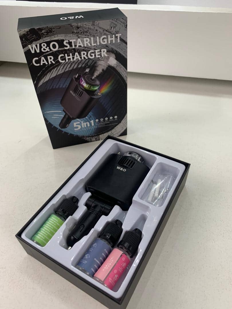 Chargeur voiture rétractable 5 en 1 avec aromathérapie et lumière des étoiles – شاحن سريع للسيارة مع معطر — معاينة 8