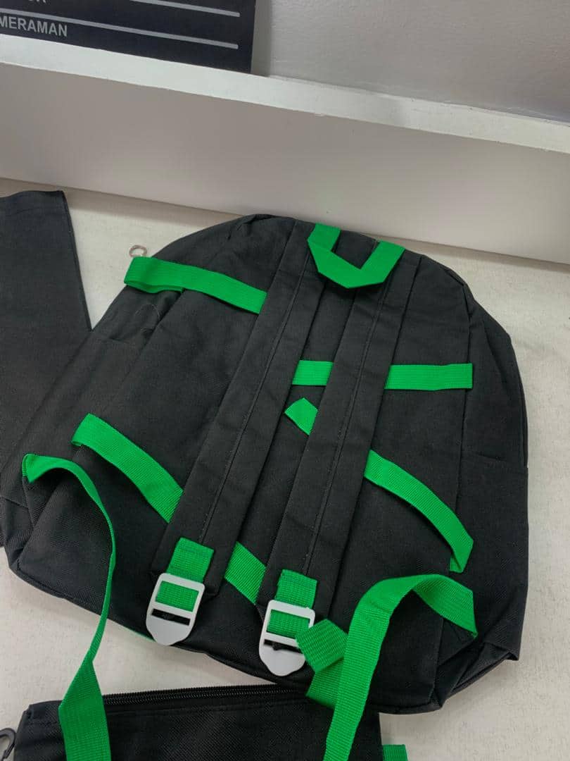 Ensemble de sacs d’école Kawai pour adolescents 4Pcs V3 CLBD Noir – محفظة 4 قطع كاواي أسود — معاينة 6