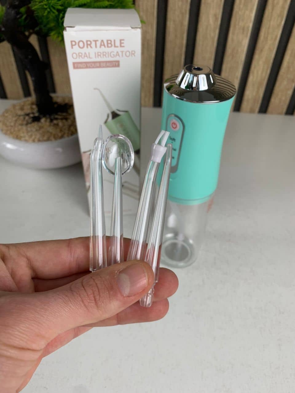 Hydropulseur dentaire électrique sans fil Rechargeable par USB – جهاز تنظيف الأسنان — معاينة 9