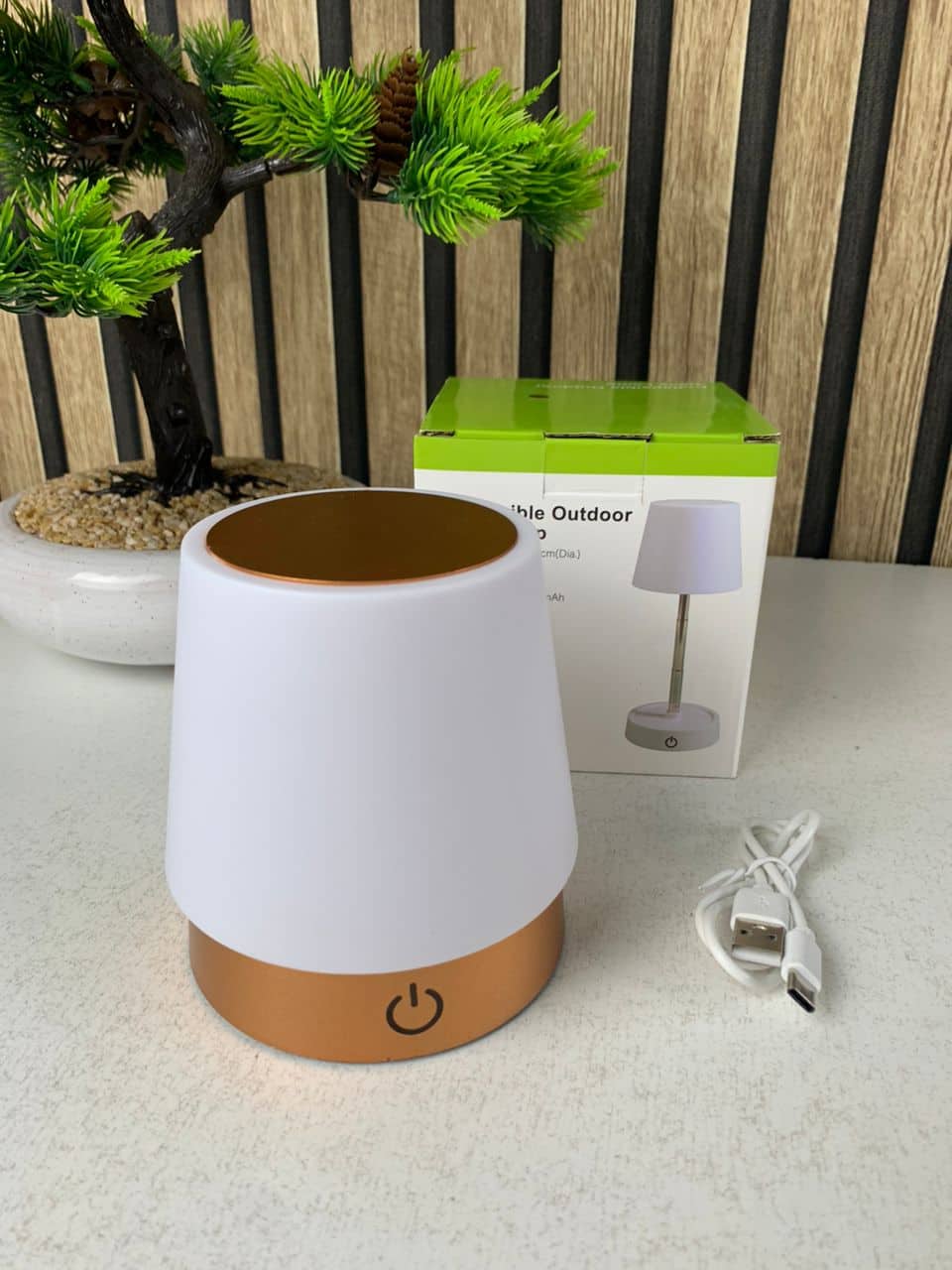 Lampe de chevet télescopique LED rechargeables lumière chaude – مصباح تيليسكوبي بإضاءة دافئة — معاينة 8