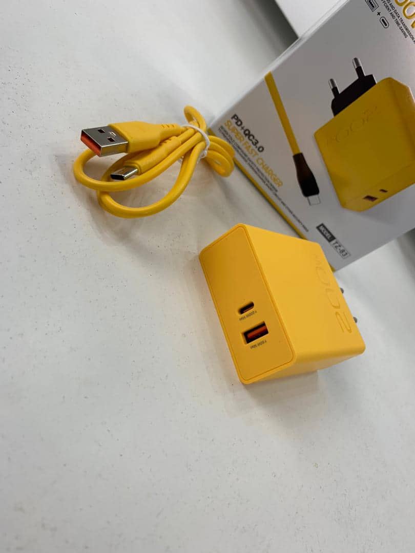 Chargeur Ultra Rapide USB PD 2 en 1 Type C 200W – شاحن سريع بقدرة 200 واط — معاينة 8