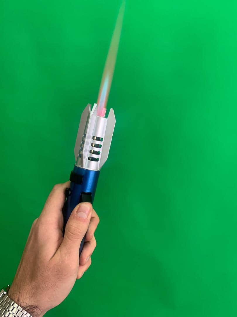 Briquet à flamme droite très puissant coupe-vent – موقد نار محمول — معاينة 10