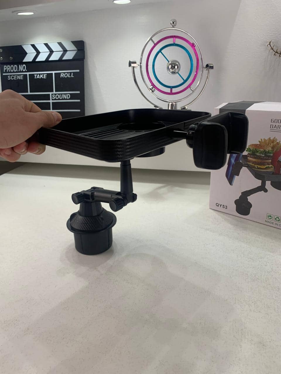 Plateau et Porte-Gobelet avec Support Téléphone pour Voiture – حامل مأكولات ومشروبات مع موضع للهاتف — معاينة 7