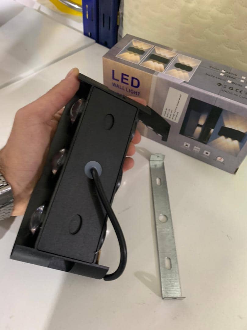 Applique Murale LED 6W D’Éclairage Extérieur 3 Lampes en PP — معاينة 8
