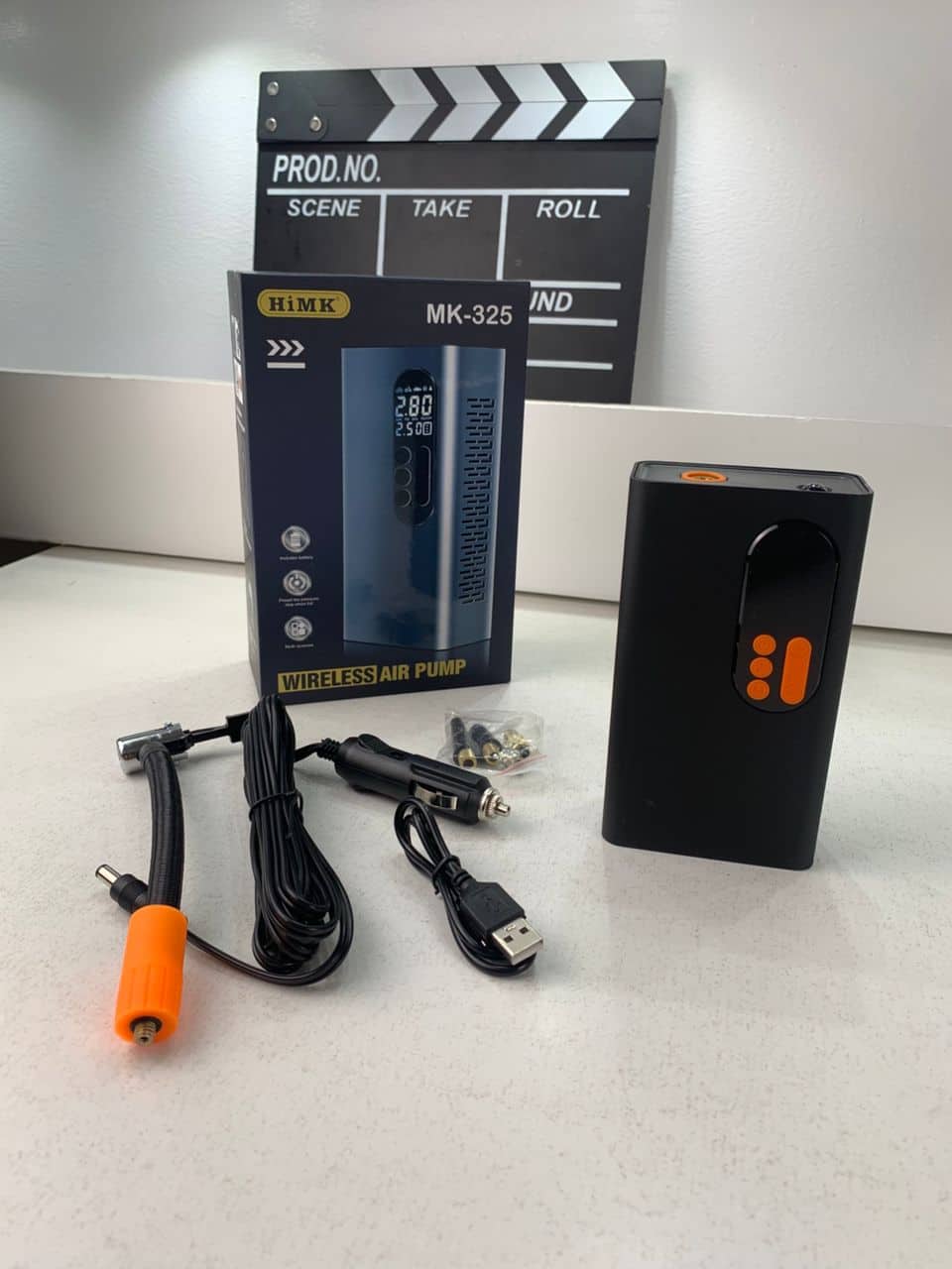 Compresseur À Air Portatif 150 PSI Rechargeable avec Lampe LED – جهاز نفخ عجلات محمول — معاينة 8