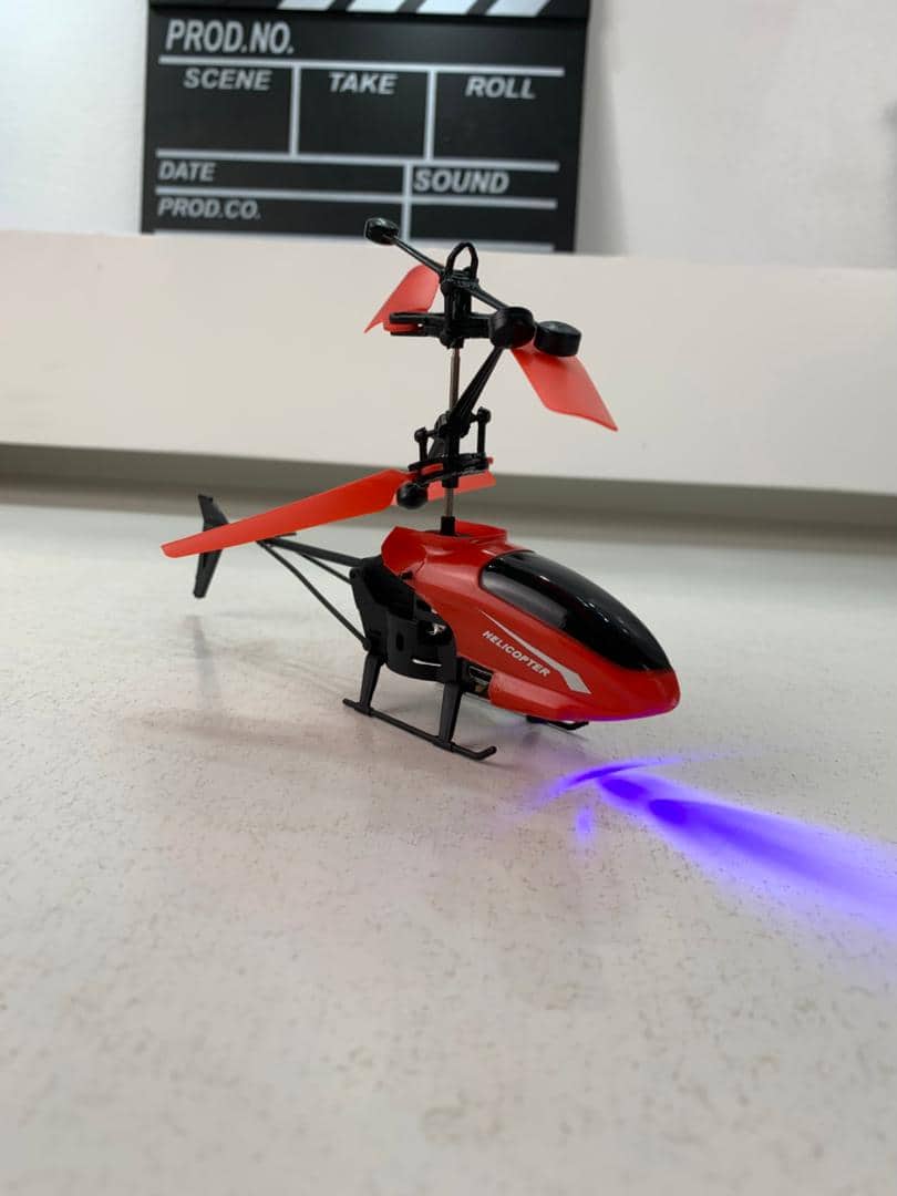 Hélicoptère Rechargeable avec Capteur Infrarouge pour Enfants – طائرة هيليكوبتر لاسلكية للأطفال — معاينة 8