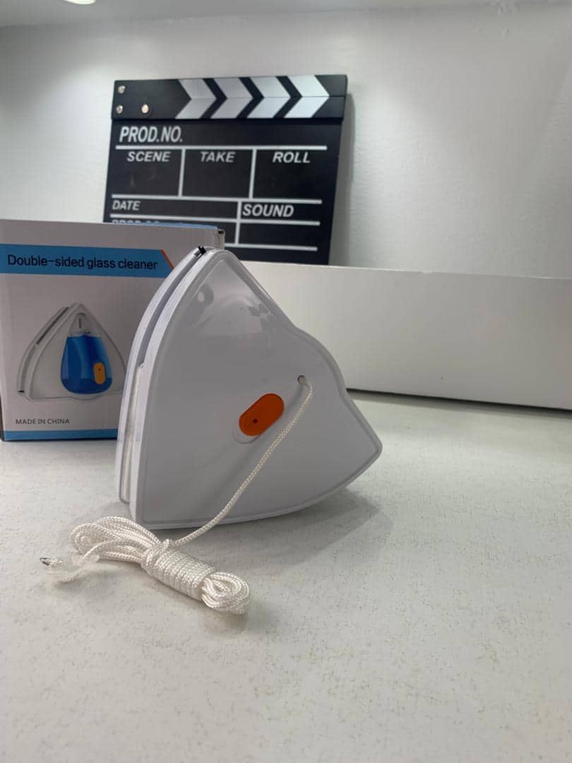 Nettoyeur Magnétique avec Injection de Liquide 3-8 mm – أداة مغناطيسية لتنظيف الزجاج الخارجي — معاينة 10