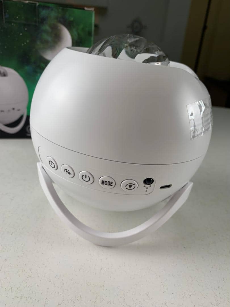 Projecteur d’aurores et Haut Parleur Bluetooth avec 15 modes d’éclairage – جهاز عرض نجوم ومكبر صوت — معاينة 9