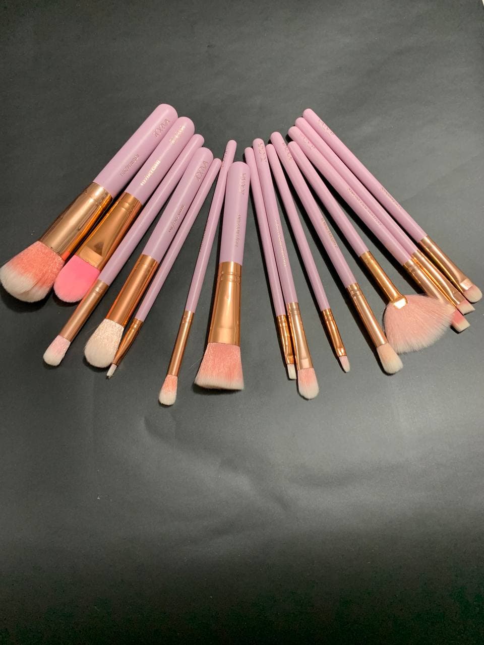 Lot de 15 Pinceaux zoeva professionnels avec trousse - Soins et Beauté - صورة حقيقية 9