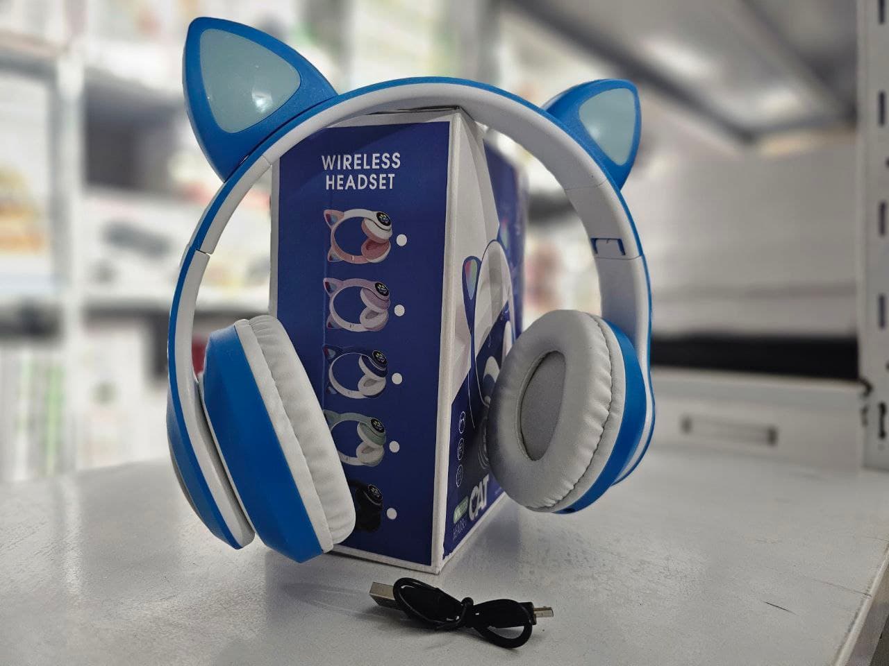 Casque stéréo Bluetooth sans fil oreilles de chat électroluminescents avec support carte TF - Électronique - صورة حقيقية 7