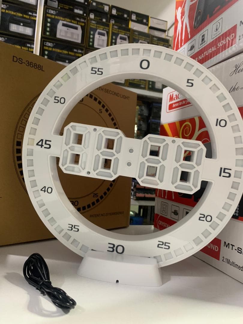 Horloge murale numérique 3D - Décoration - صورة حقيقية 2