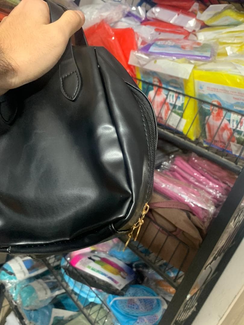Pochette cosmétique ensimili cuir à double fermeture éclair - Soins et Beauté - صورة حقيقية 7