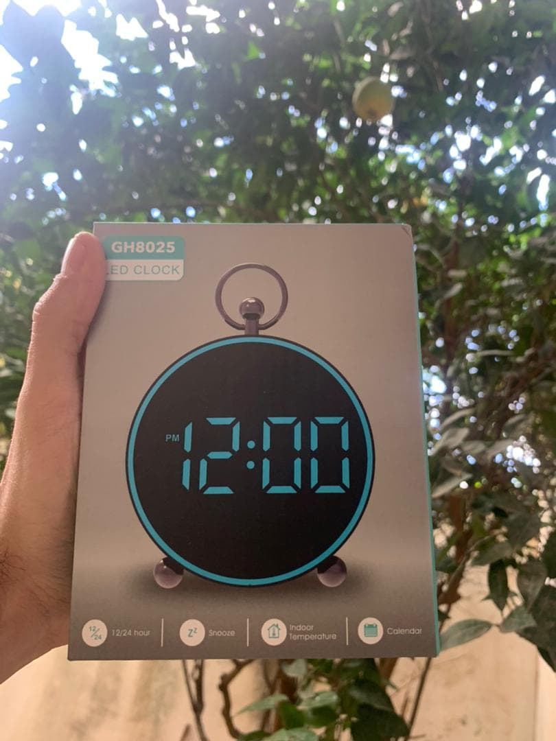 Horloge LED numérique avec affichage de la température - Électronique - صورة حقيقية 11