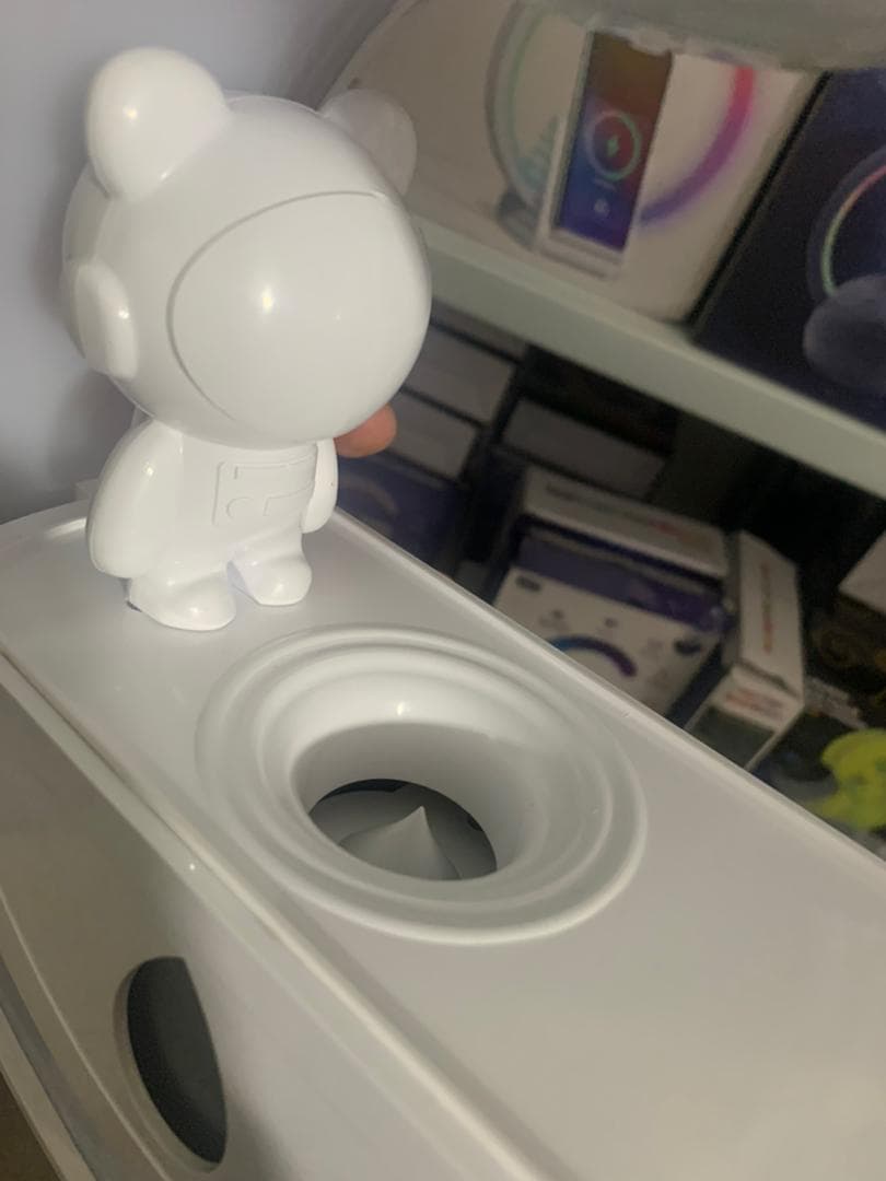 Haut Parleur Bluetooth et Humidificateur anti-gravité en forme de G - Électronique - صورة حقيقية 7