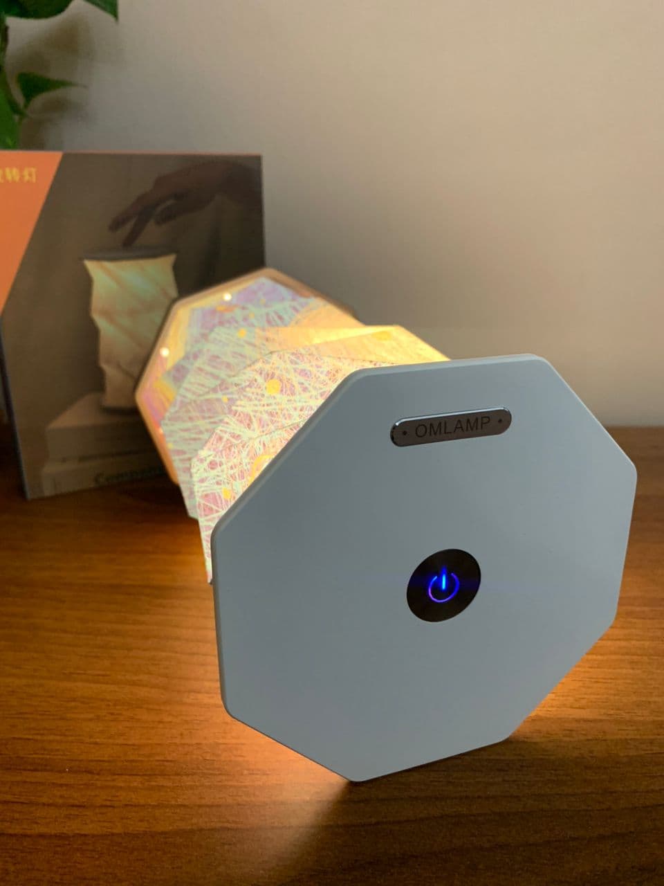 Lampe de lecture rotative portable en bois et papier Rechargeable à LED - Électronique - صورة حقيقية 8