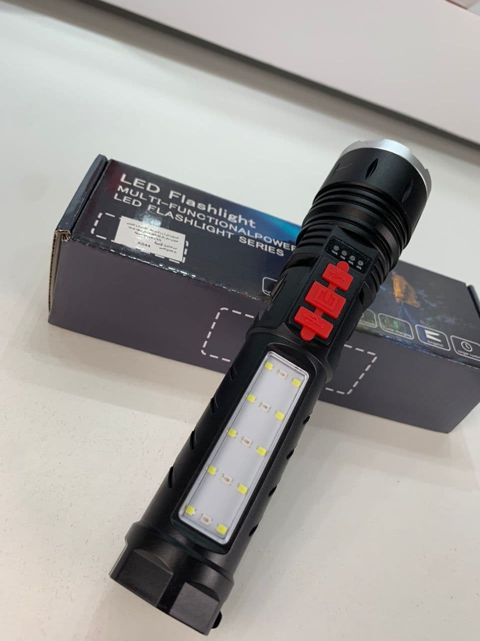 Lampe de Poche Téléscopique 50 LED – مصباح يدوي - Outillage et Bricolage - صورة حقيقية 7