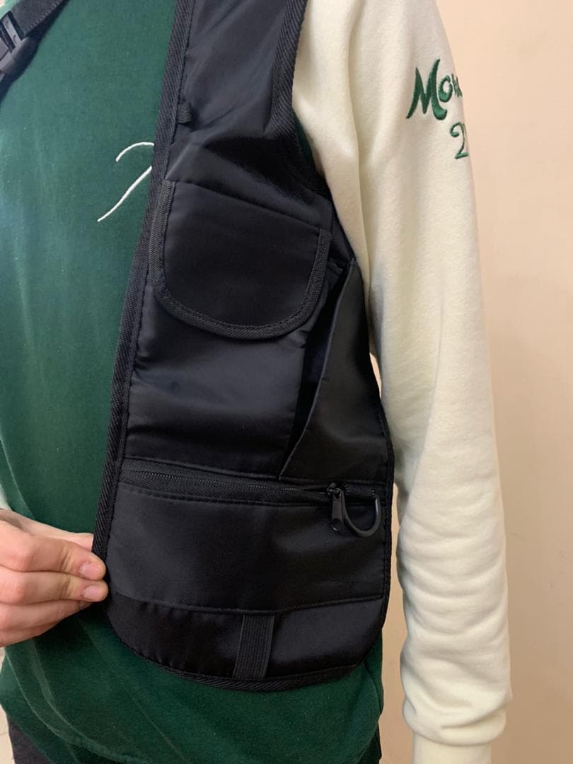Sac à bandoulière antivol dissimulé sous les aisselles – حقيبة أغراض مضادة لسرقة - Sac à dos et Mode - صورة حقيقية 7