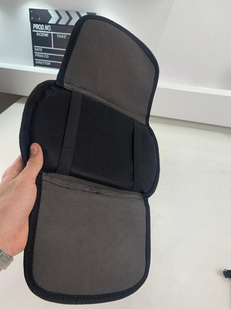 Housse fine pour Accoudoir de voiture en cuir avec 2 sacs de rangement - وسادة مسند الذراع في السيارة - Accessoires Auto/Moto - صورة حقيقية 14