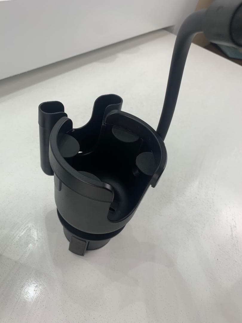 Support de téléphone pour voiture avec porte-gobelet rotation à 360° - حامل هواتف وأكواب في السيارة - Accessoires Auto/Moto - صورة حقيقية 17