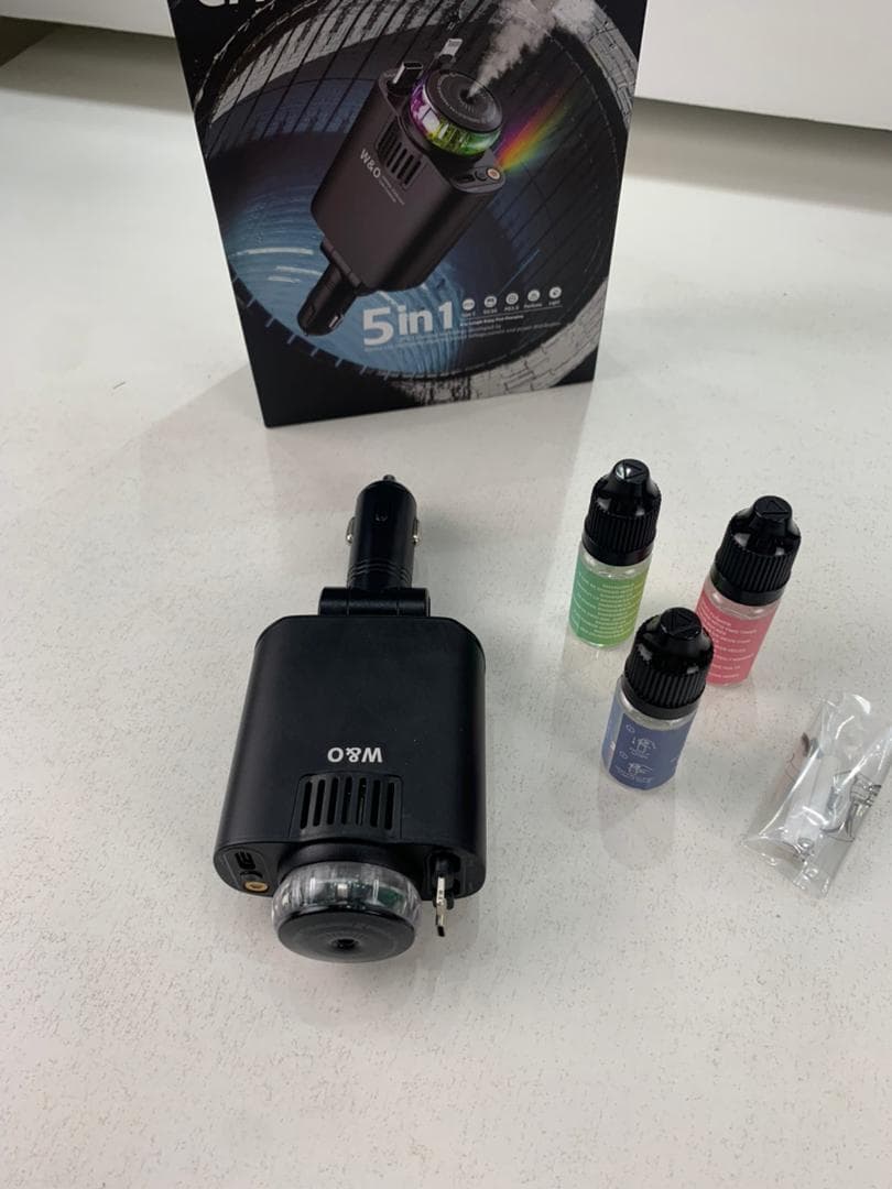 Chargeur voiture rétractable 5 en 1 avec aromathérapie et lumière des étoiles – شاحن سريع للسيارة مع معطر - Accessoires Auto/Moto - صورة حقيقية 10
