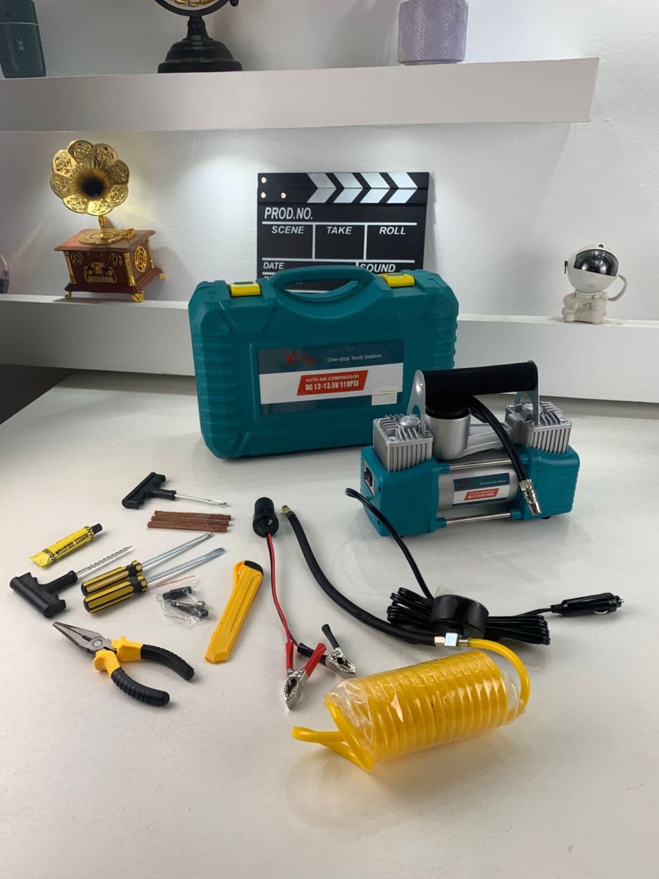 XTop Compresseur d’Air Double Cylindre avec Kit de réparation 12V -110PSI – نافخ عجلات السيارة مع أدوات التصليح - Accessoires Auto/Moto - صورة حقيقية 6