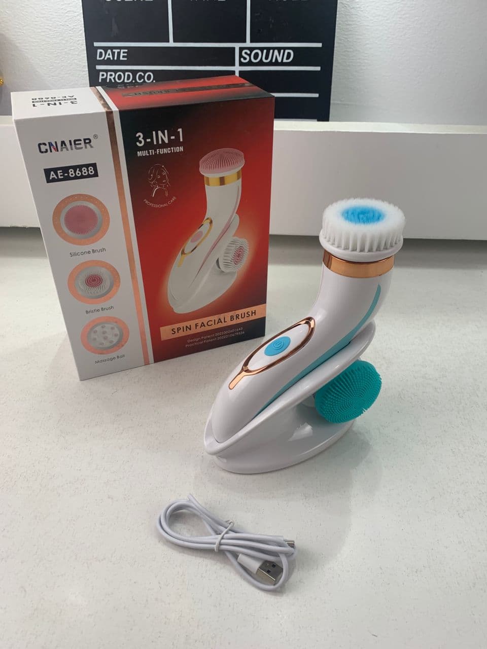 CNAIER Brosse Nettoyante Visage en Profondeur avec 3 embouts – جهاز تنظيف البشرة بعمق - Soins et Beauté - صورة حقيقية 9