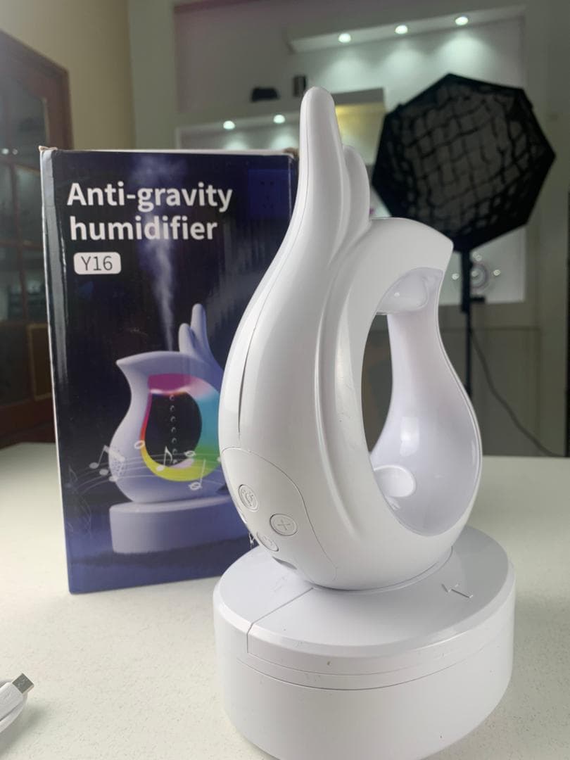 Humidificateur antigravité et haut-parleur Bluetooth RGB en forme de goutte d’eau – معطر جو ومكبر صوت - Électronique - صورة حقيقية 9