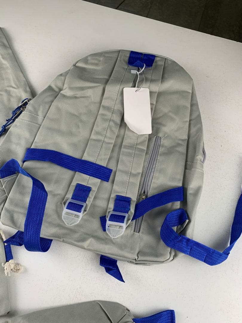Ensemble de sacs d’école Kawai pour adolescents 4Pcs Lapin X Gris – محفظة 4 قطع كاواي رمادي - Sac à dos et Mode - صورة حقيقية 5