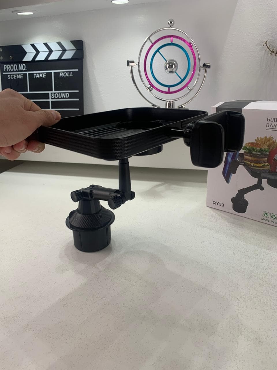 Plateau et Porte-Gobelet avec Support Téléphone pour Voiture – حامل مأكولات ومشروبات مع موضع للهاتف - Accessoires Auto/Moto - صورة حقيقية 7
