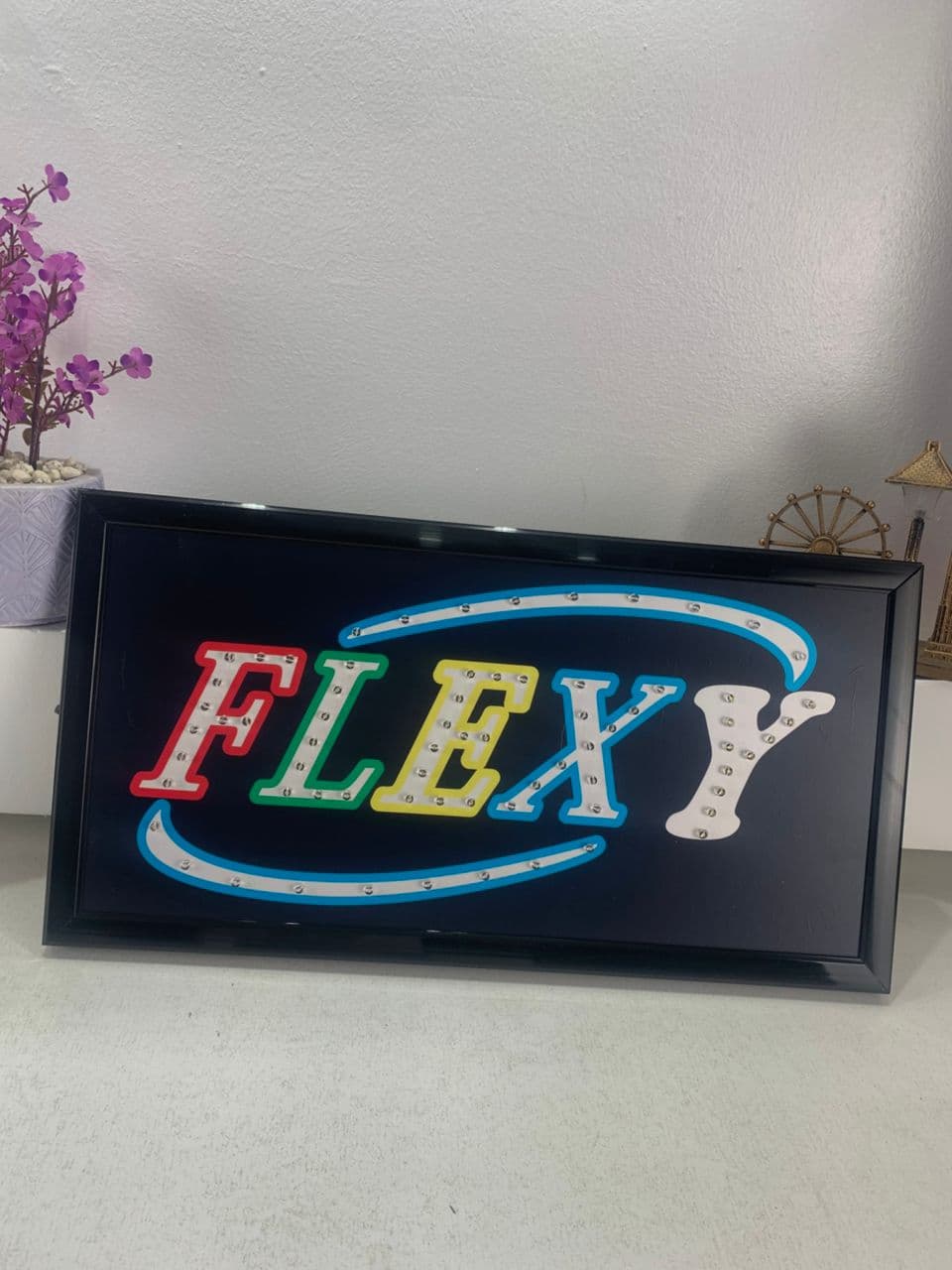 Plaque de Signalisation LED Multicolore Flexy – لوحة إشهارية ضوئية - Divers - صورة حقيقية 3