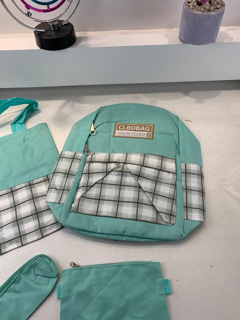 Ensemble de sacs d’école Kawai pour adolescents 4Pcs CLBD V4 Vert – محفظة 4 قطع كاواي أخضر - Sac à dos et Mode - صورة حقيقية 7