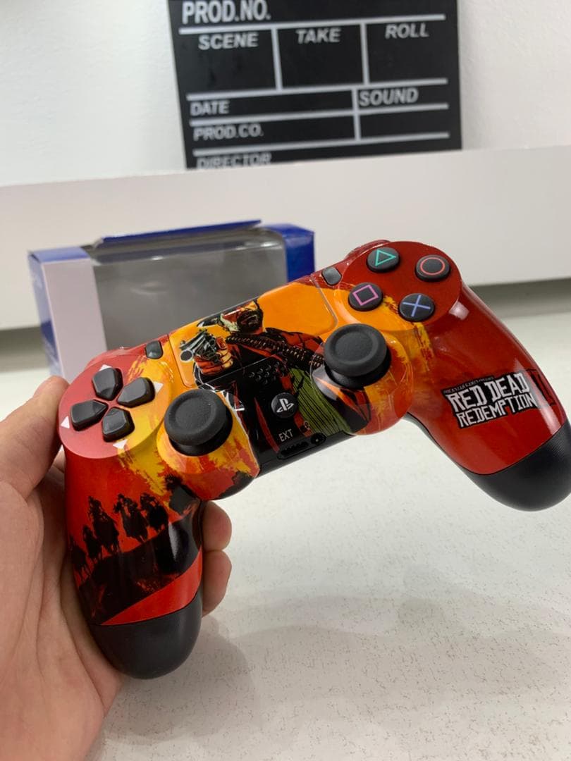 SONY DualShock Manette PS4 Sans Fil, Batterie Rechargeable (High Copy) – Edition Read Dead Redemption 2 - Jouet & Gaming - صورة حقيقية 5