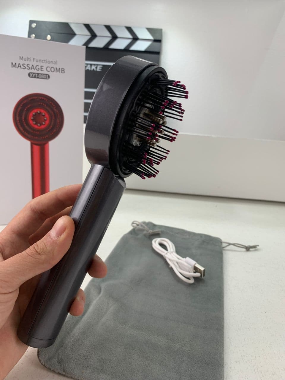 Brosse de massage électrique et applicateur d’huile pour cuir chevelu – فرشاة العناية بفروة الرأس - Soins et Beauté - صورة حقيقية 7