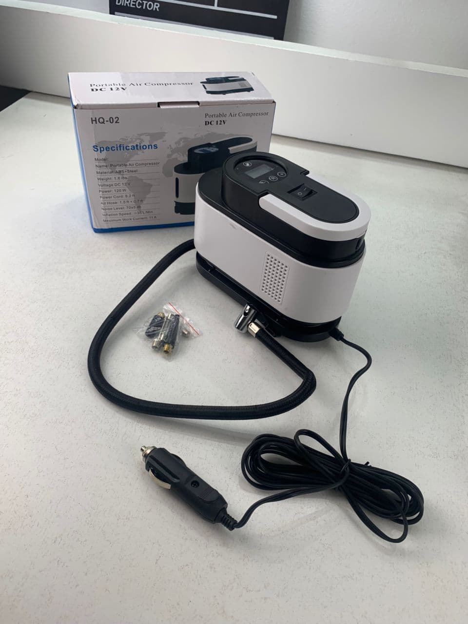 Compresseur d’Air Portable 12V 150 PSI Câble 2,8 m avec Éclairage LED – جهاز نفخ العجلات للسيارة - Accessoires Auto/Moto - صورة حقيقية 8