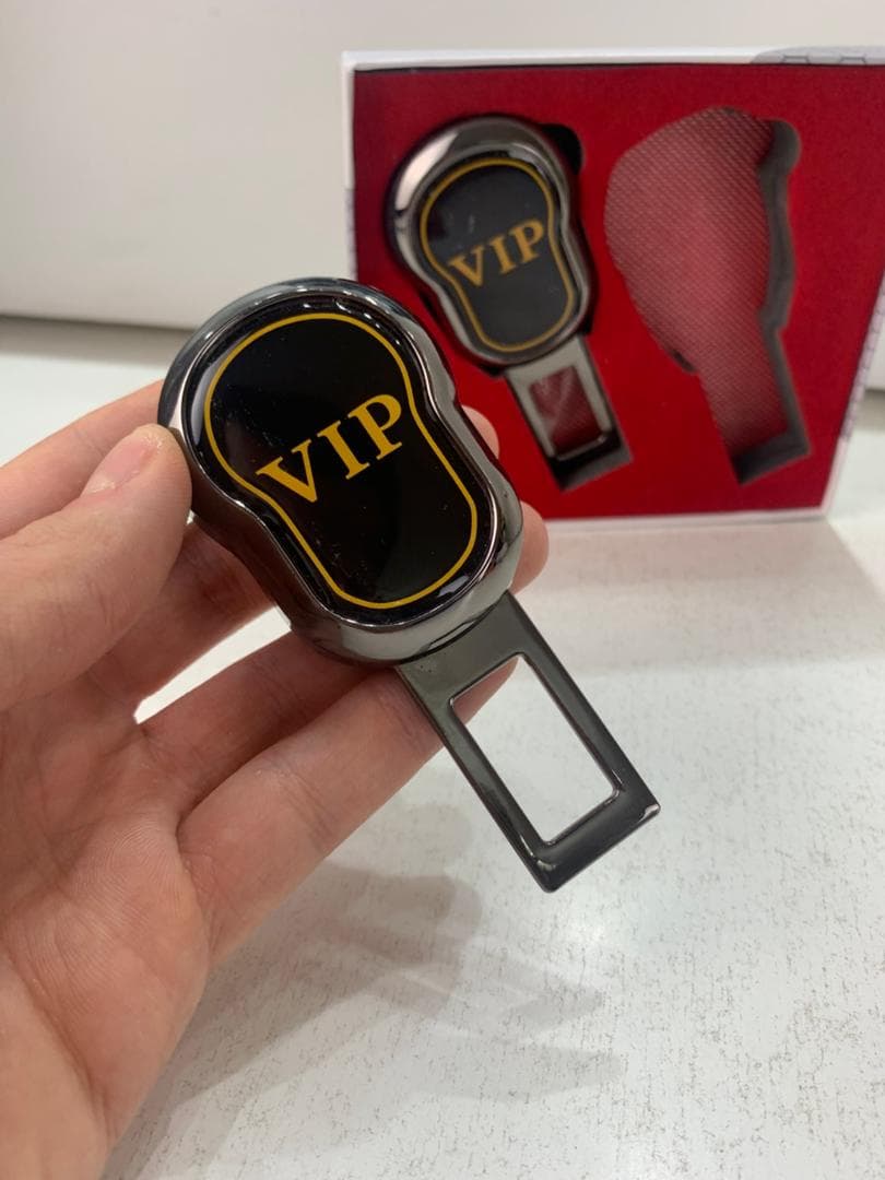 Attache Ceinture pour voiture 2Pcs Design VIP - Accessoires Auto/Moto - صورة حقيقية 8