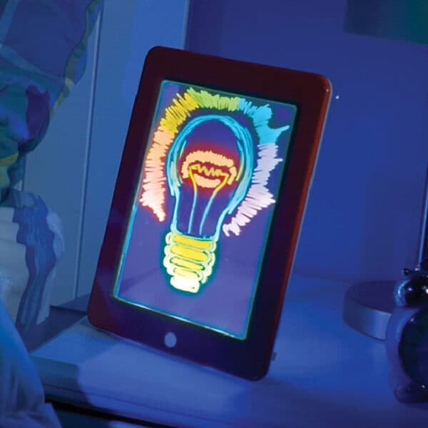 Tablette à dessin magique 3D avec lumière LED et stylo aquarelle – لوحة رسم ثلاثية الأبعاد مزودة بإضاءة أقلام مائية ملونة - Jouet & Gaming - صورة 3