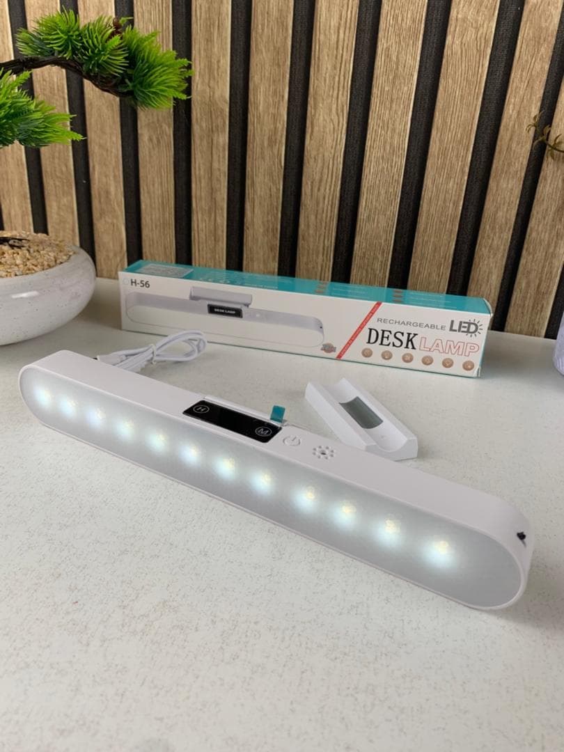 Lampe LED sous meuble rechargeable et tactile avec 3 modes de couleurs – مصباح مغناطيسي قابل للتثبيت في عدة أماكن - Électronique - صورة حقيقية 10