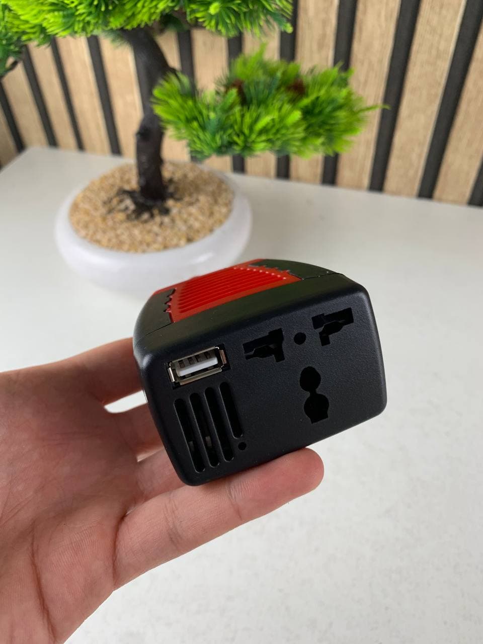 Convertisseur de tension automatique pour voitures 100W DC 12V à AC 220V – محول تيار الكهربائي - Accessoires Auto/Moto - صورة حقيقية 7